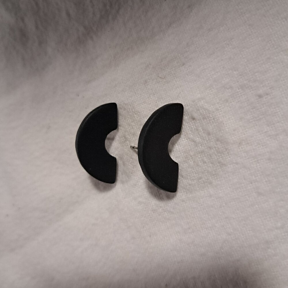🧡NWOT Happy June Clay Crescent Earrings